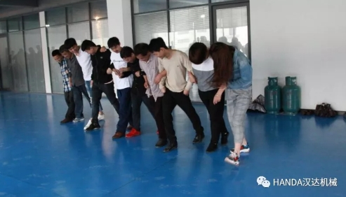 1753778955517112.png 199.png